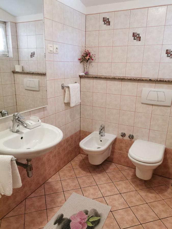 Apartments Ines Медулин Екстериор снимка