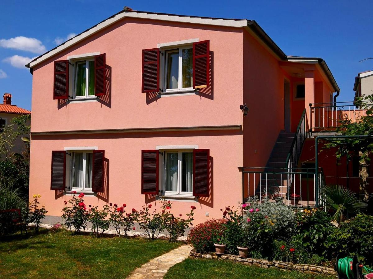Apartments Ines Медулин Екстериор снимка